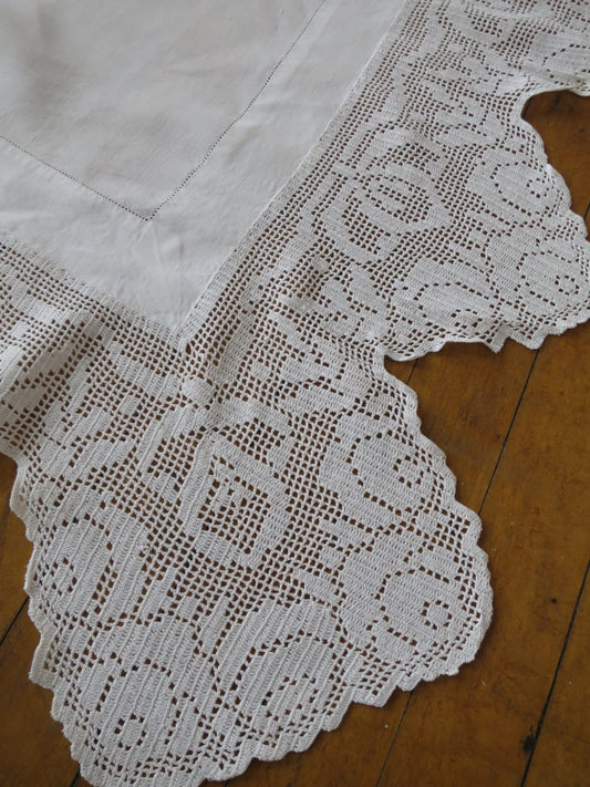 Antique Irish Linen Table Cloth- Hand Crochet Roses