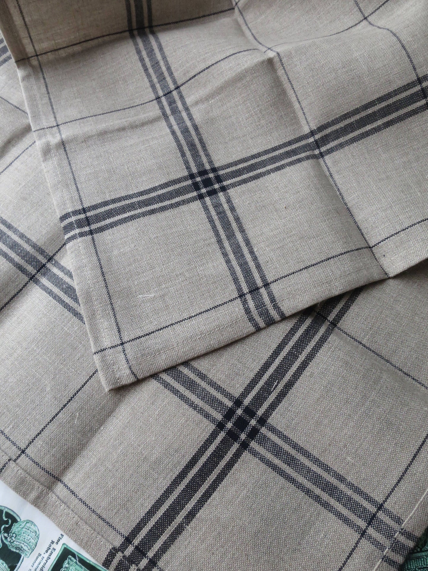 Sajou 32 Count French Linen Black Checked Tea Towel to Embroider