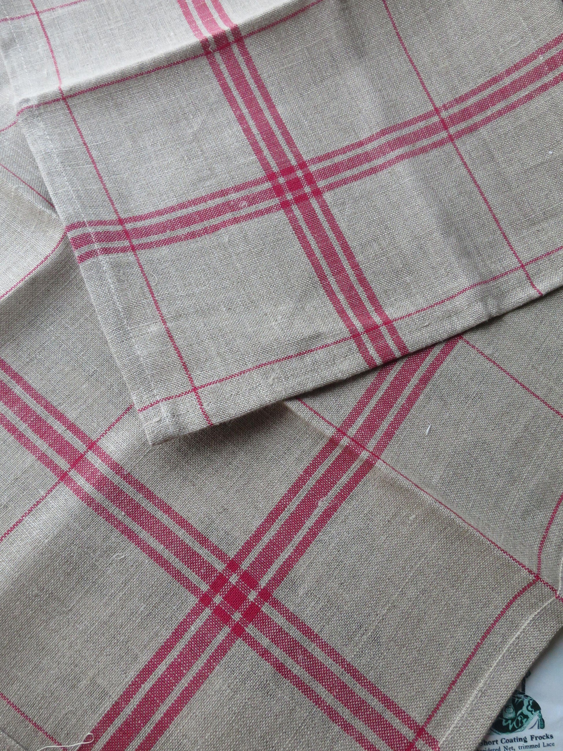 Sajou 32 Count French Linen Red Checked Tea Towel to Embroider