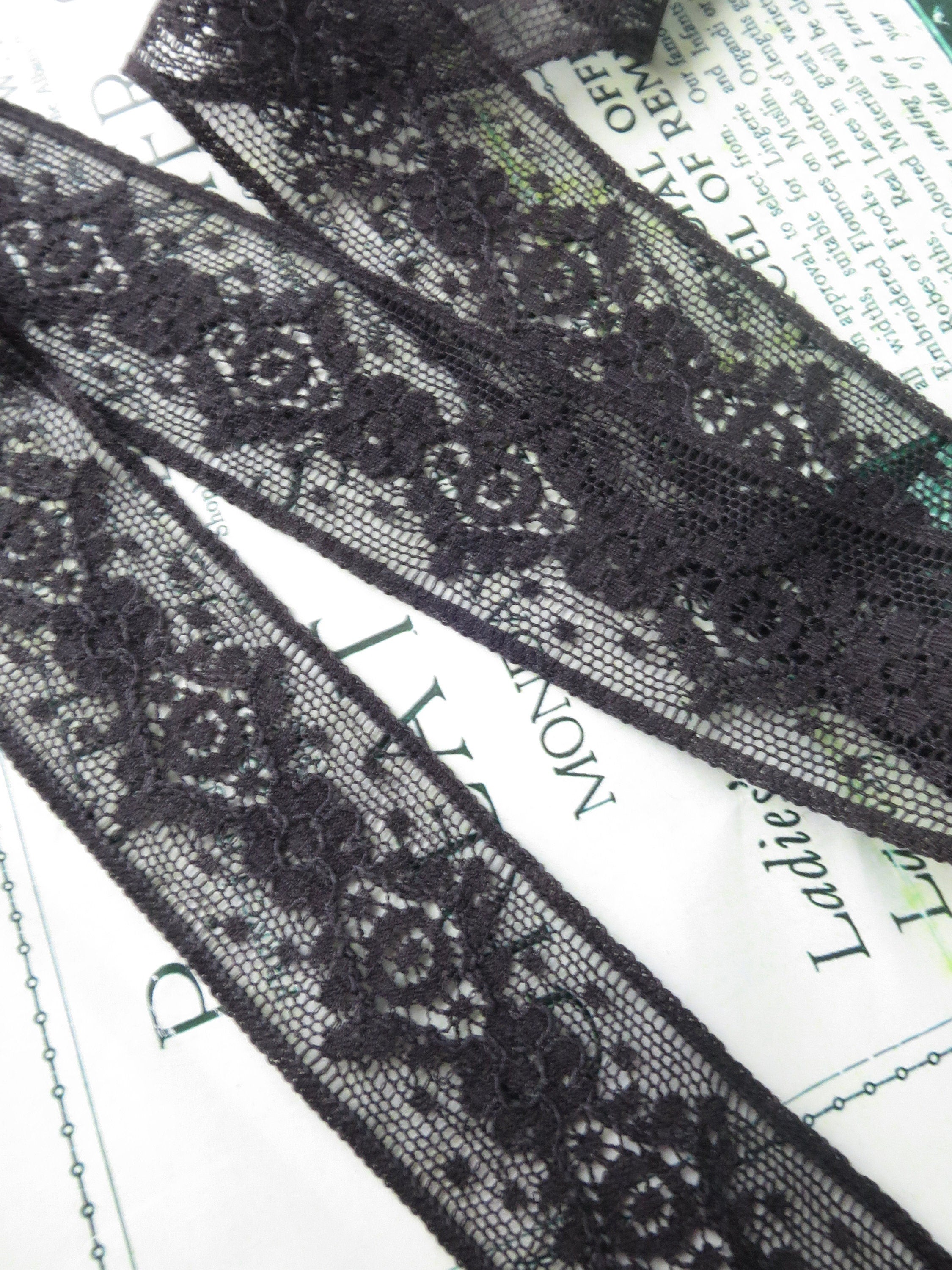 Black English Nottingham Lace- Diamond & Floral Point- Insertion- 3.5 cm