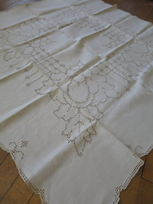 Elegant Antique Edwardian Irish Linen Table Cloth- Hand Worked Pulled Thread Embroidery