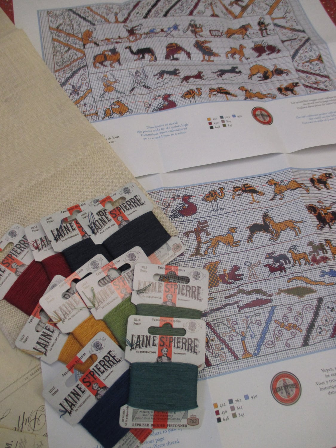 Sajou Museum & Heritage Bayeux Tapestry Embroidery Kit- Bayeux Animals