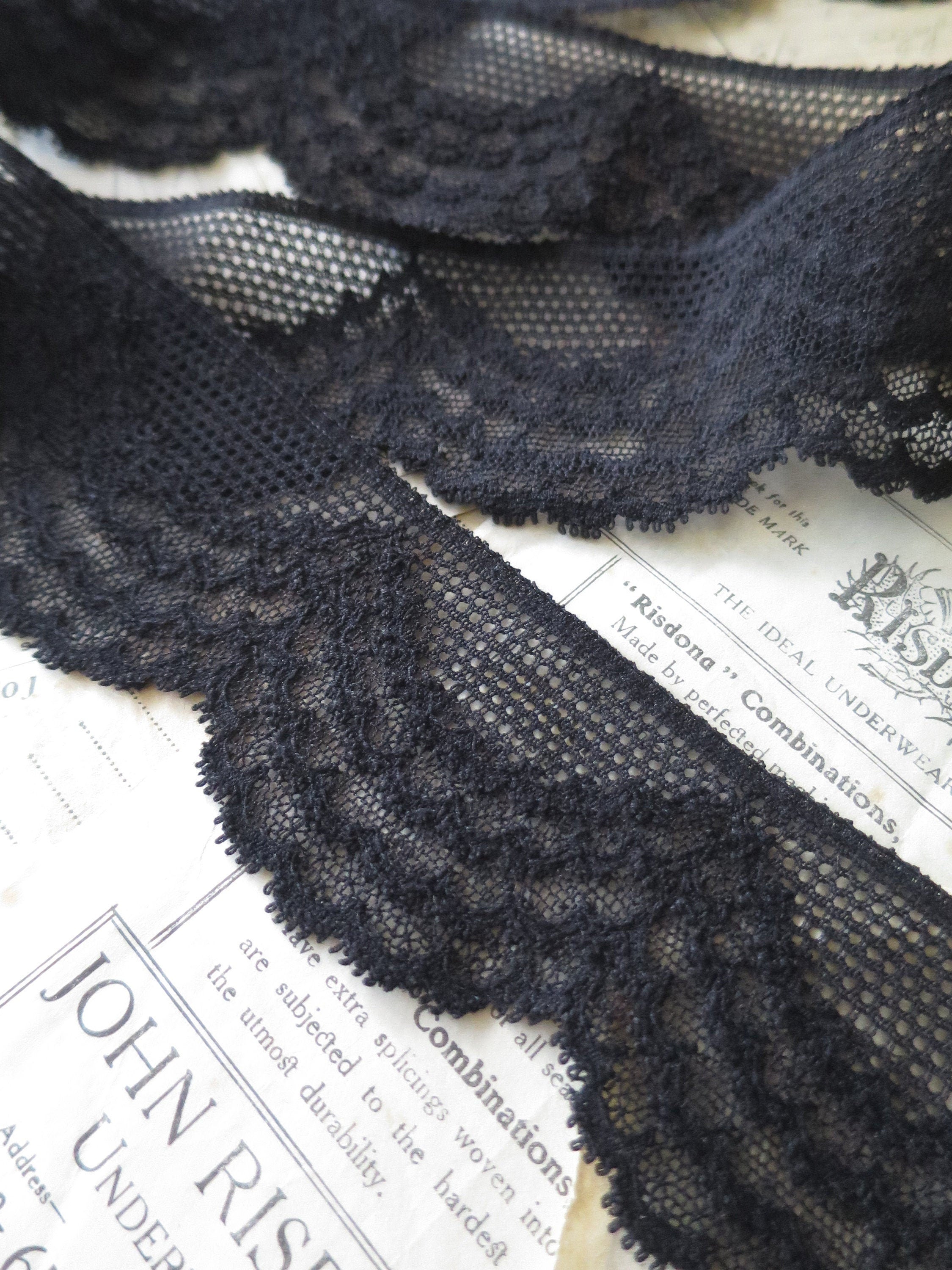 Black English Nottingham Lace- Frothy Triple Swags Point Lace- 5.5 cm