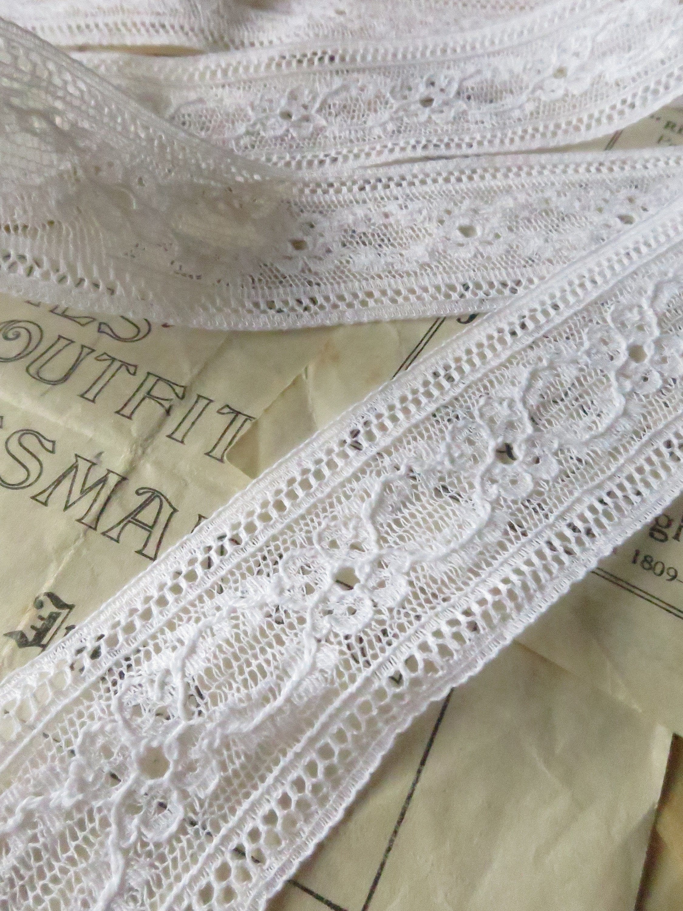 White English Nottingham Lace- Floral Point- Insertion- 3.5 cm