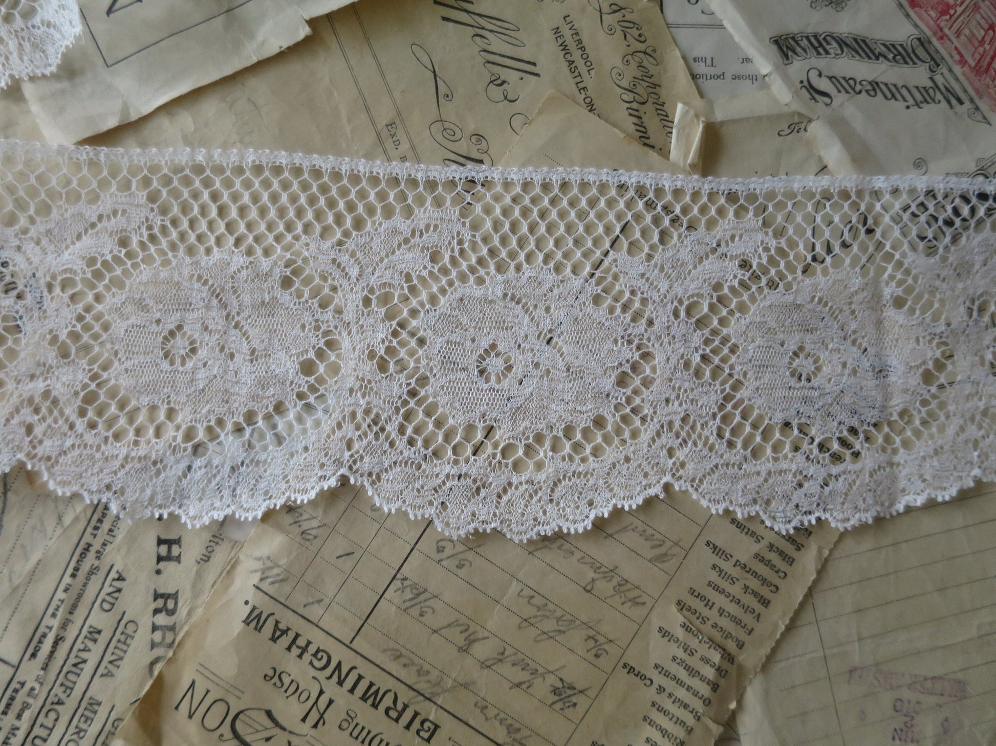 Off White English Nottingham Valenciennes Lace- Gossamer Fine Roses- 9.8 cm