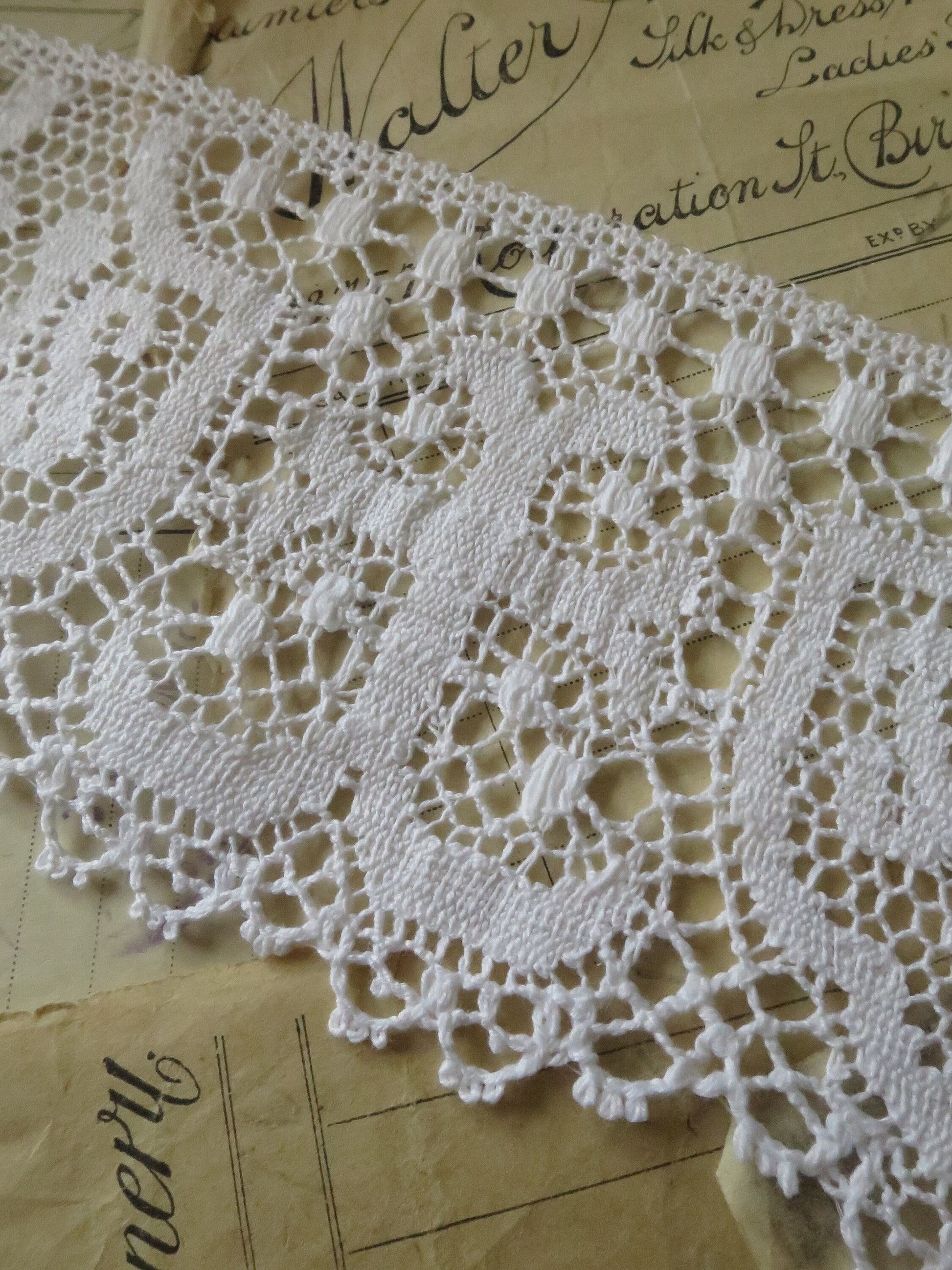 Remnants White English Nottingham Cluny Lace - Liturgical Ecclesiastical - 8.5 cm