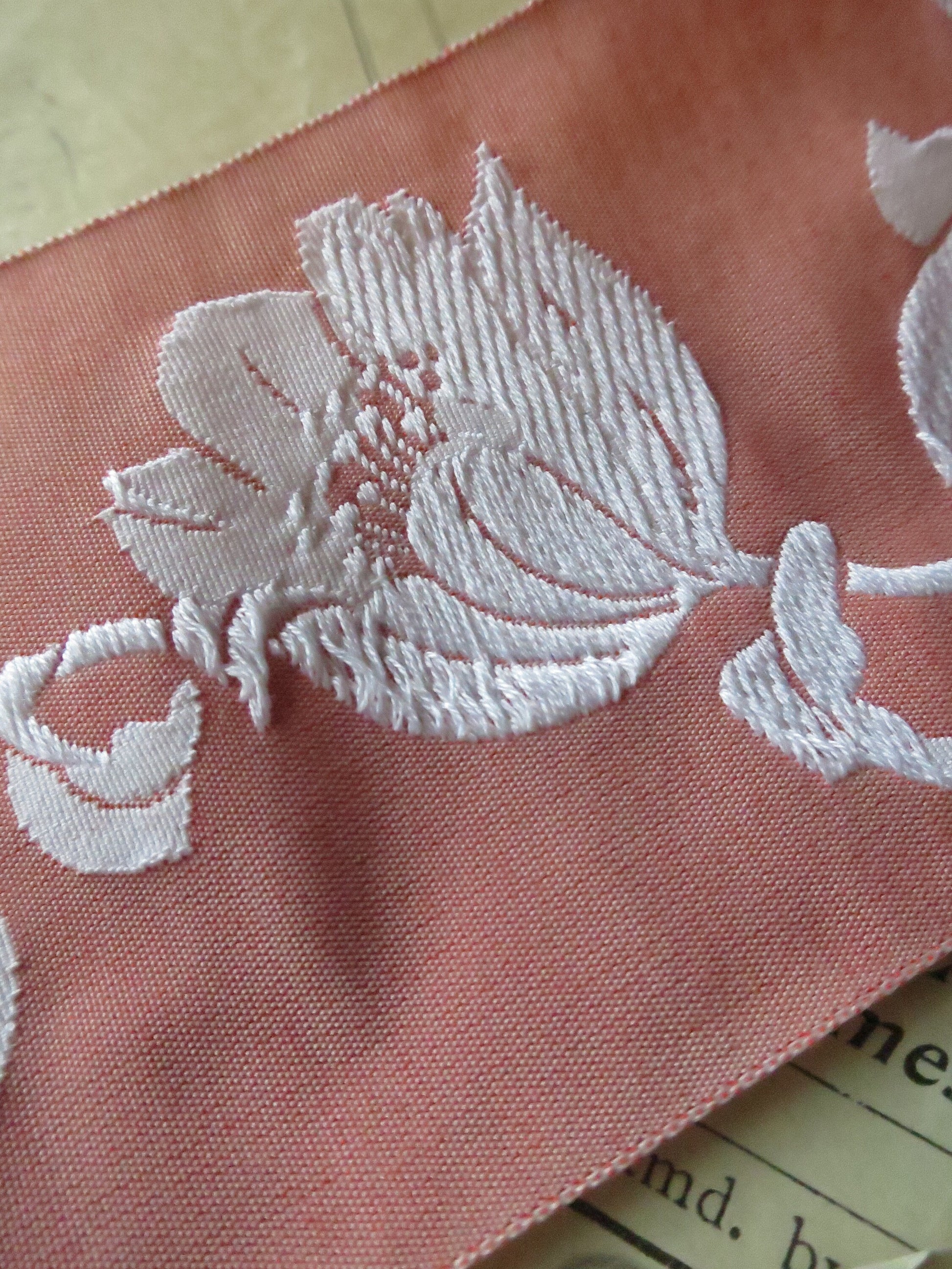 Trailing Tulips 60 mm Jacquard Woven Ribbon- Pink & White