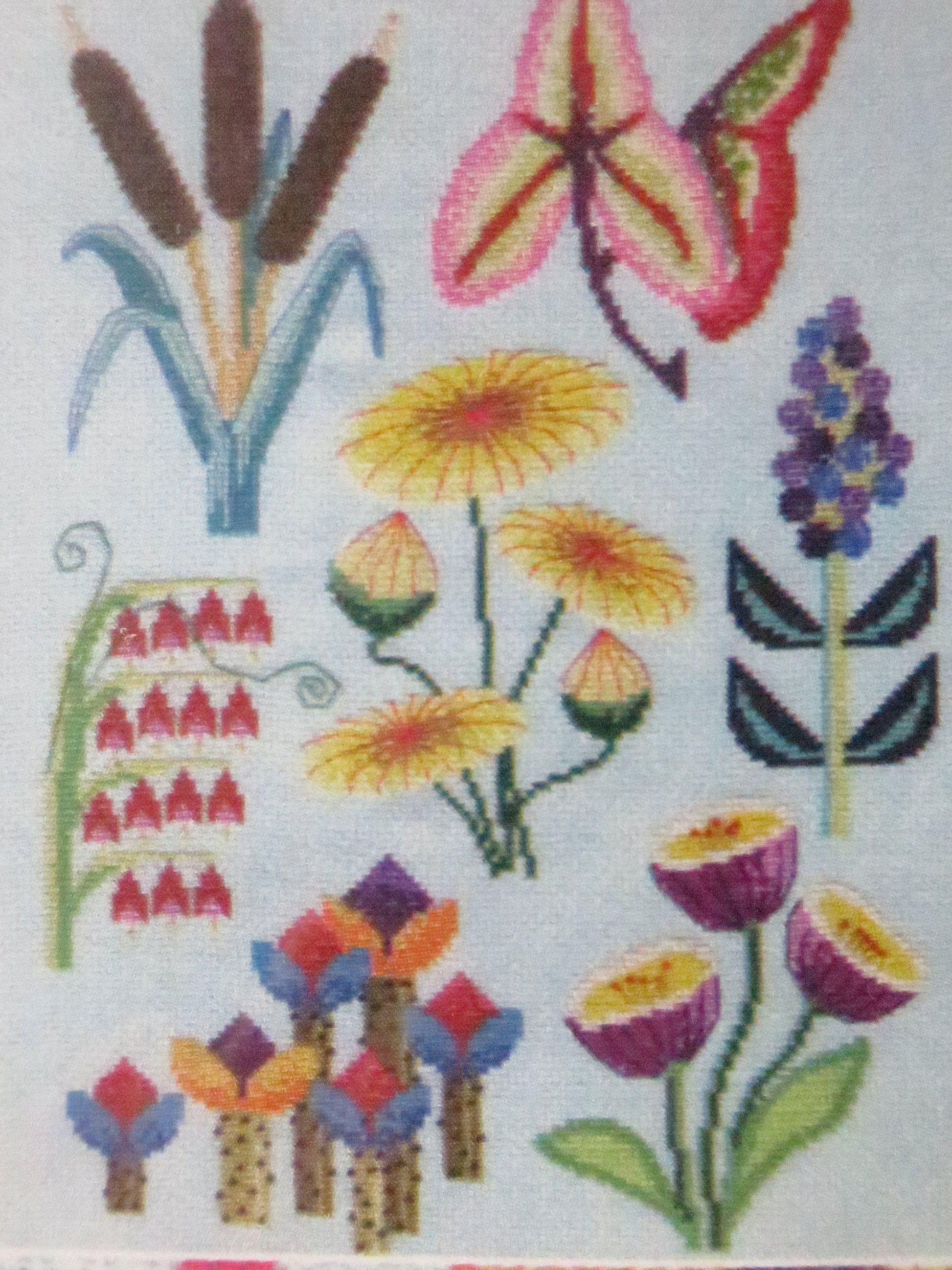 Botanical Waterside Cross Stitch Embroidery Kit DMC