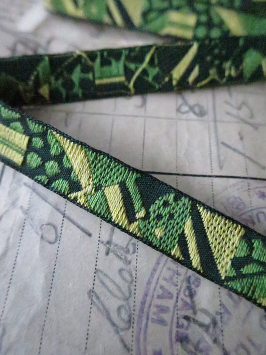 Clarence Cliff Style Art Deco 10 mm Jacquard Woven Ribbon- Green