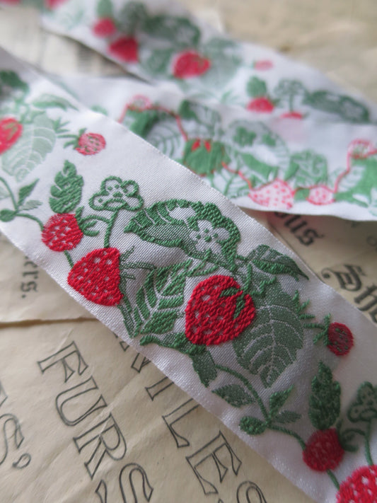 Strawberries 32 mm Jacquard Woven Ribbon- White