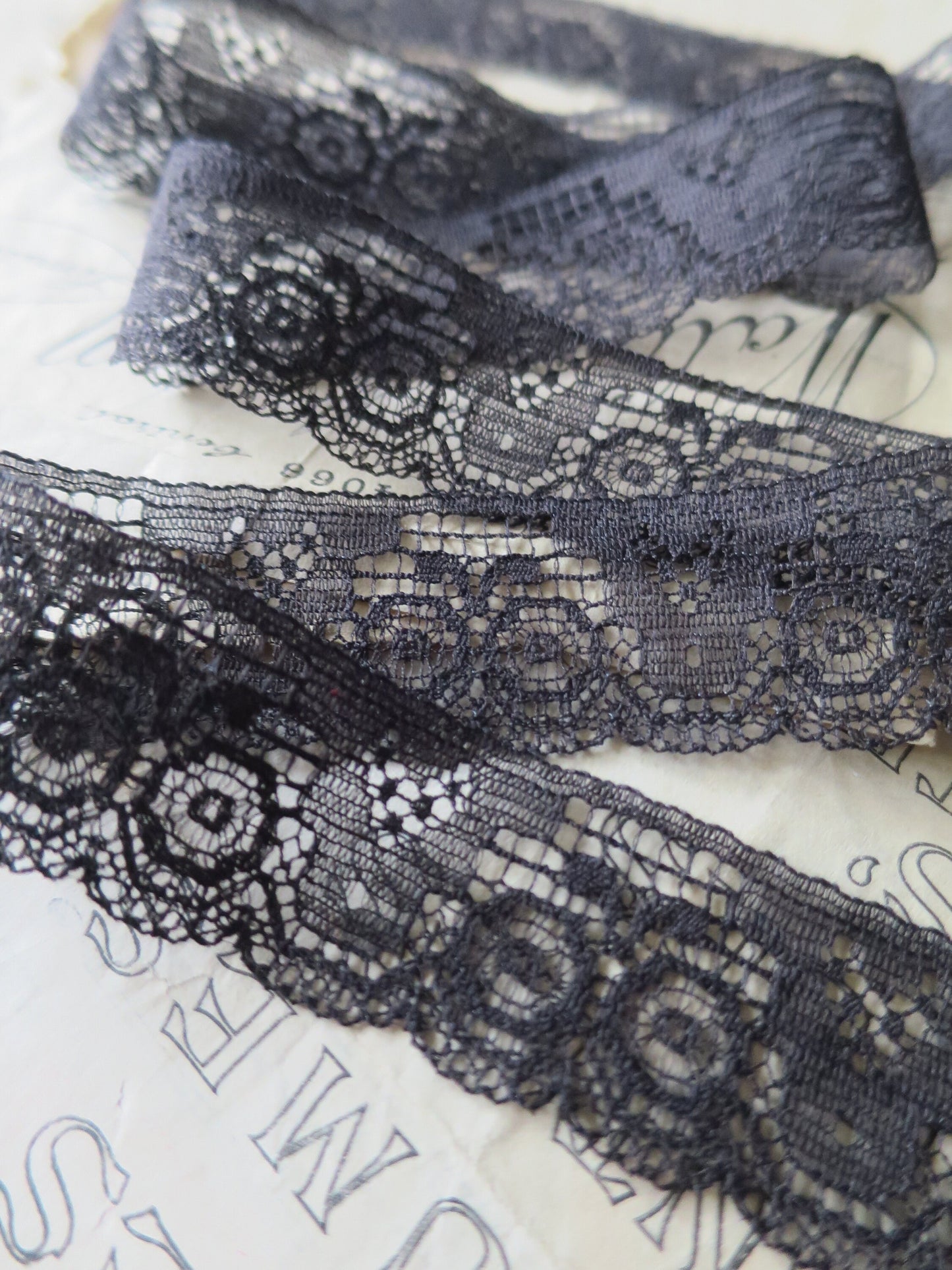 Black English Nottingham Lace- Art Deco Filet Lace- 2.3 cm