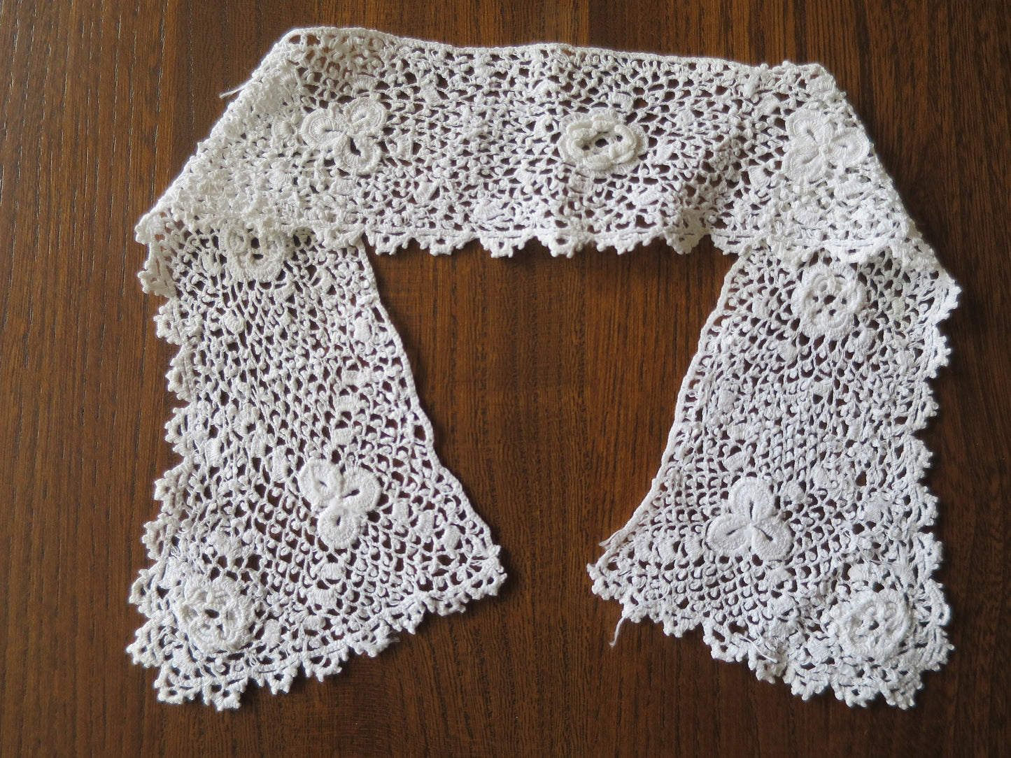 Antique Irish Crochet Lace Collar