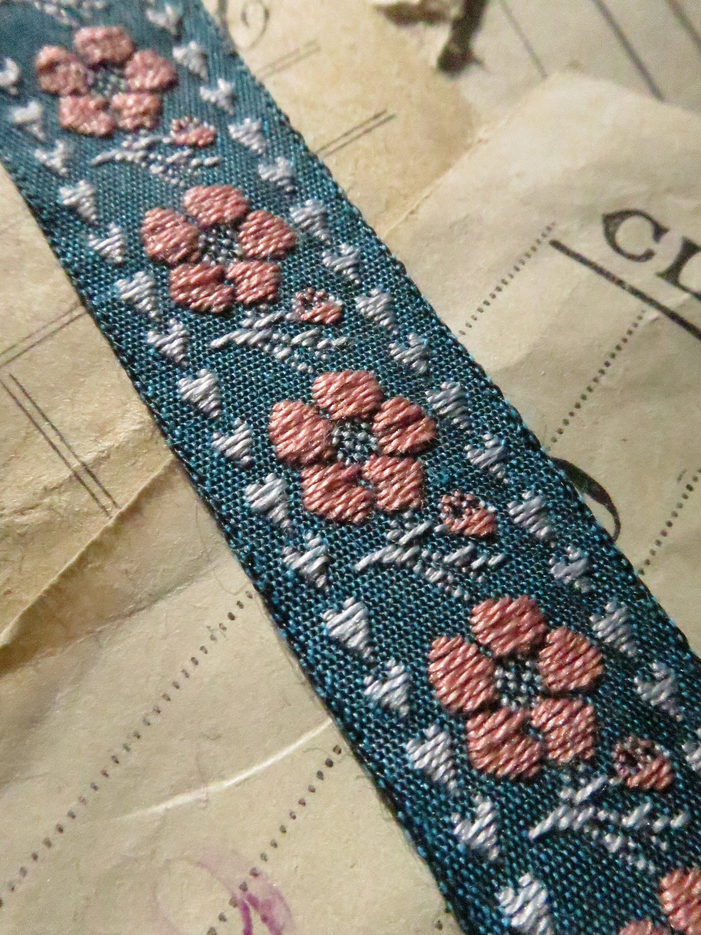 Wood Anemone 15 mm White Jacquard Woven Ribbon- Teal & Pink