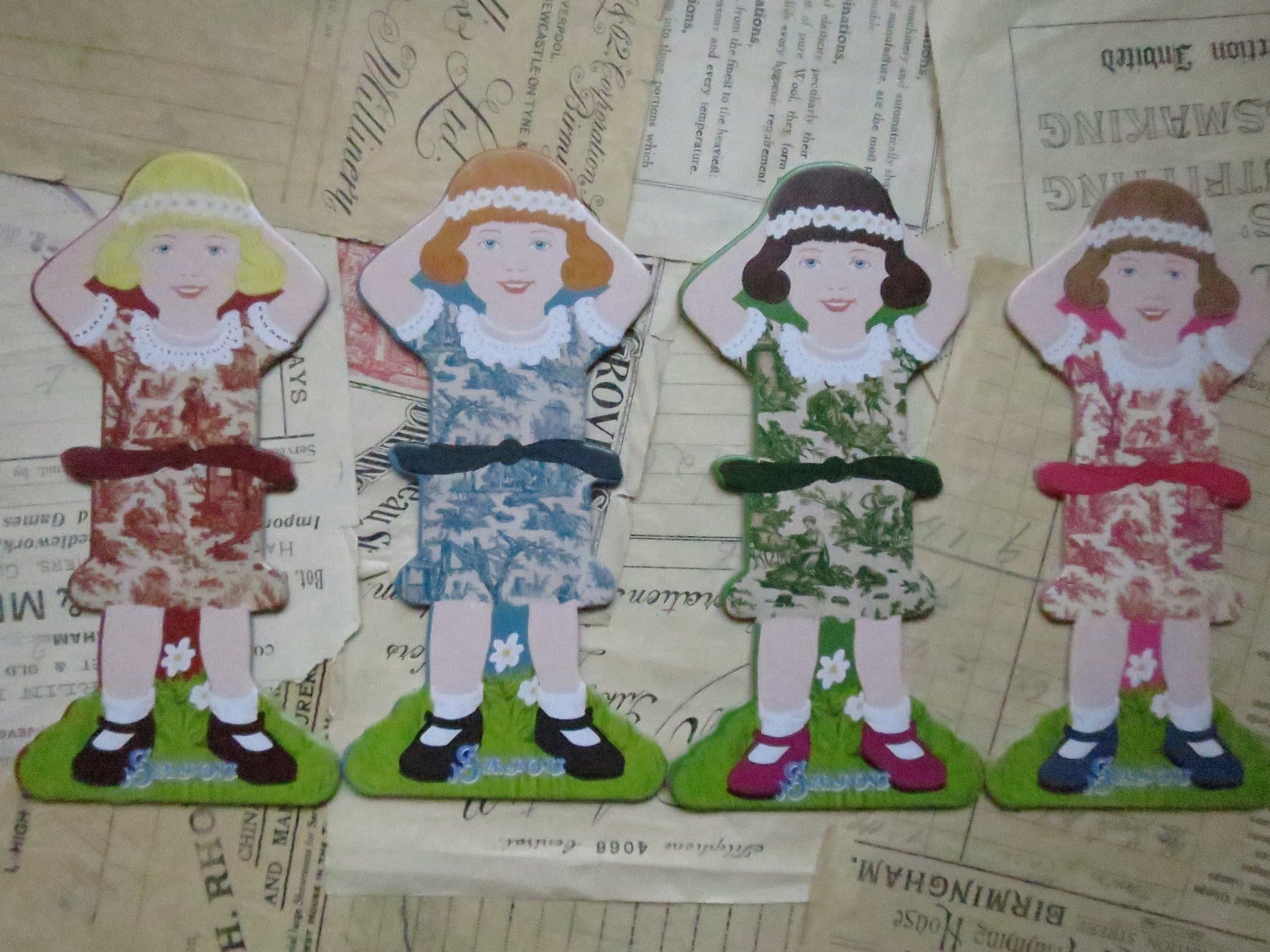 Sajou Little Girl Thread & Ribbon Cards- Family 4