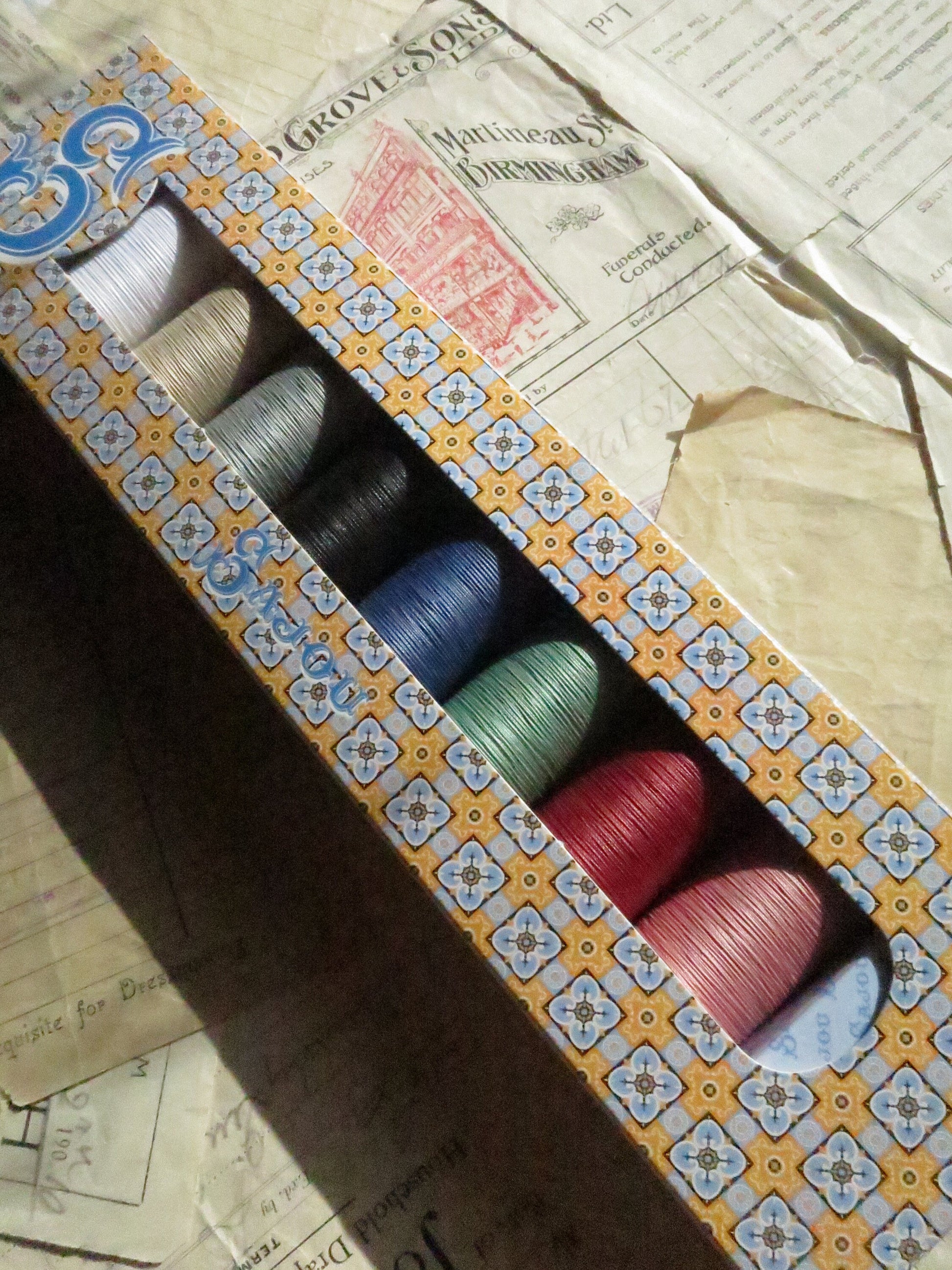 Sajou Fil au Chinois Patchwork Thread Boxed Set