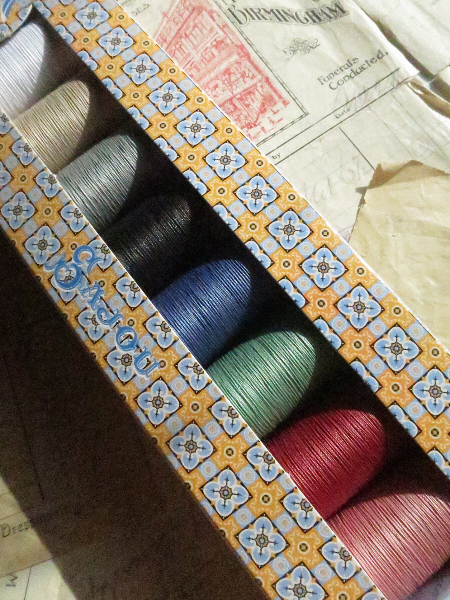 Sajou Fil au Chinois Patchwork Thread Boxed Set