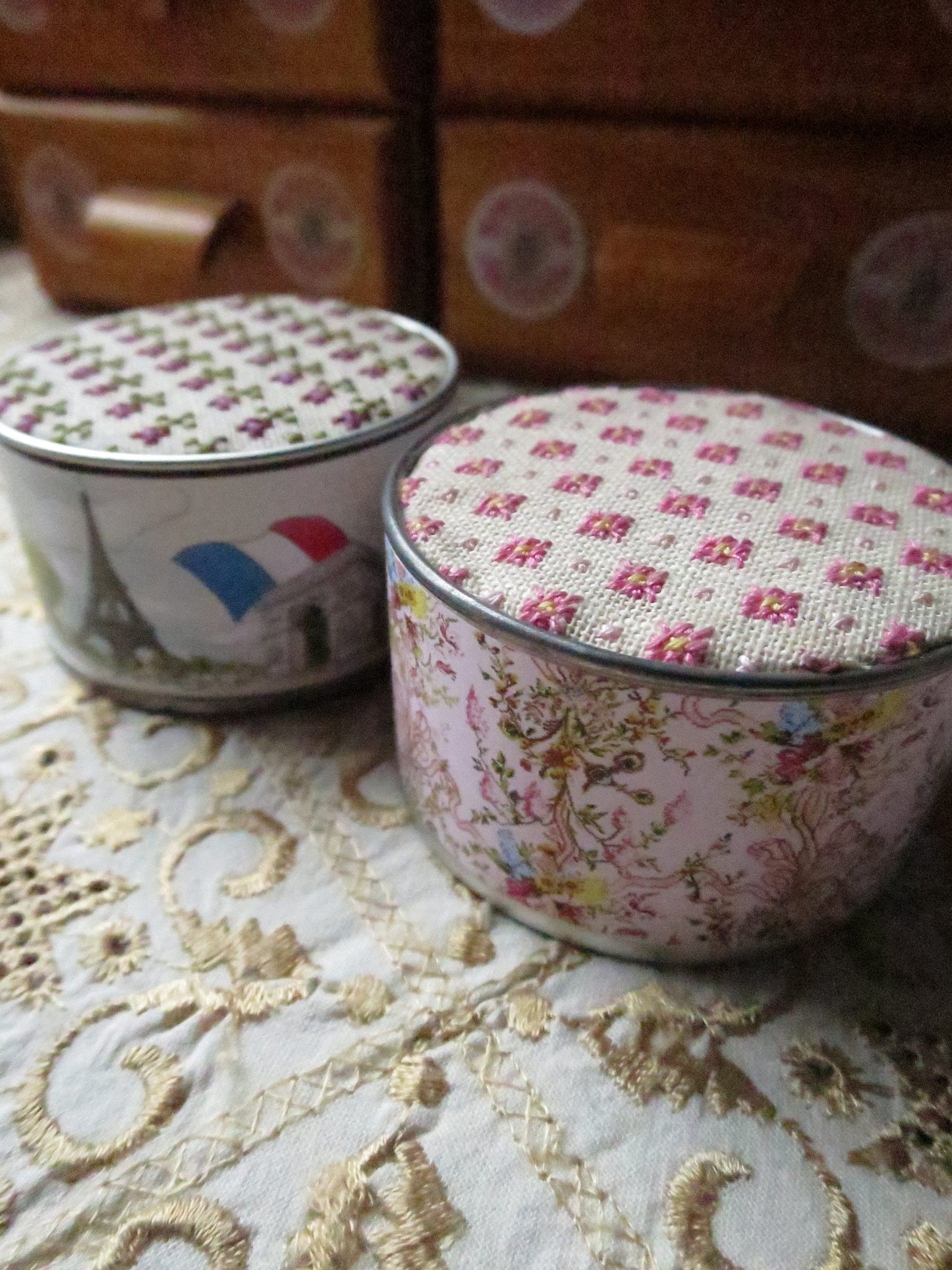 Sajou Pot to Embroider- Flowers