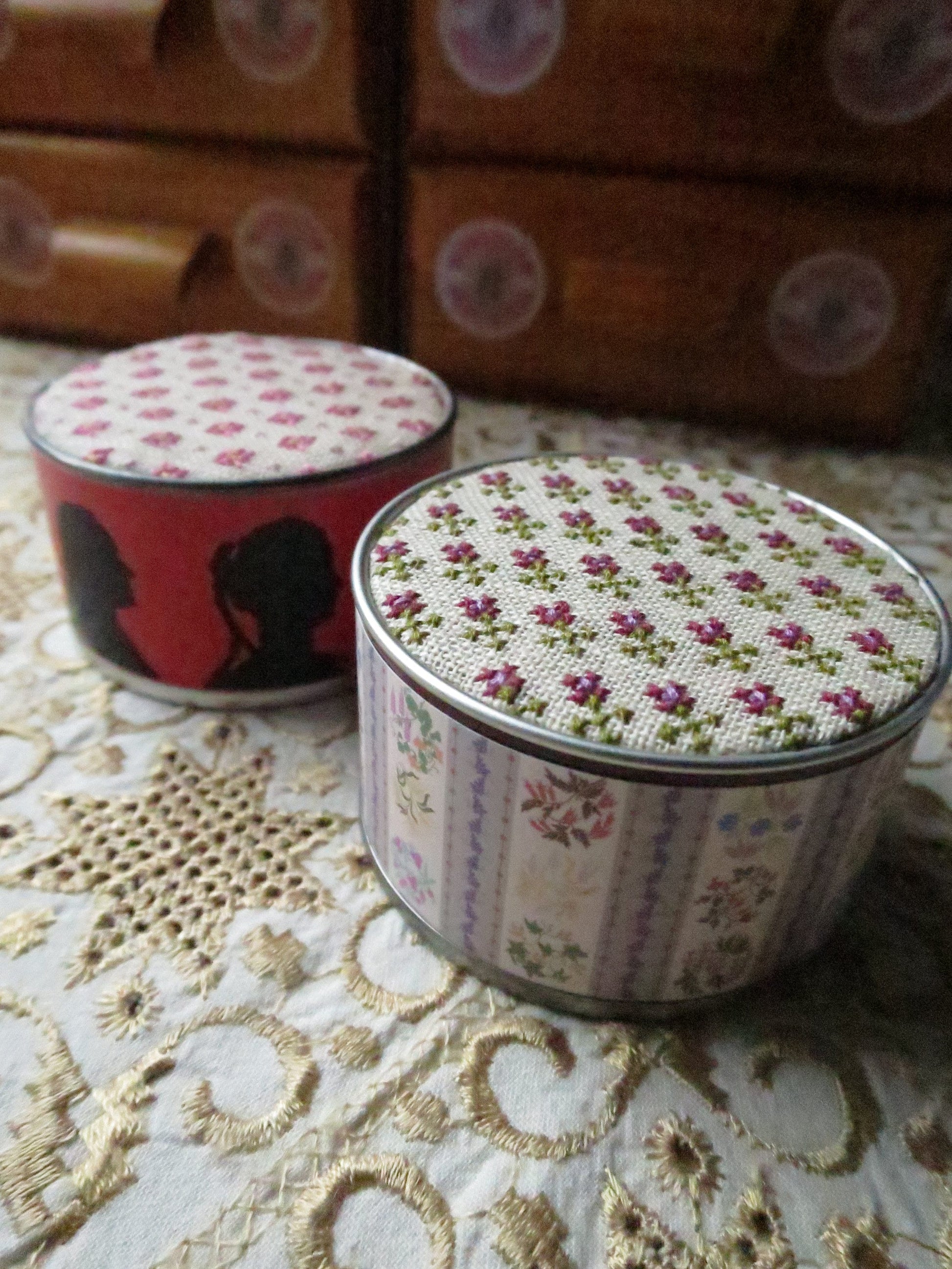 Sajou Pot to Embroider- Flowers