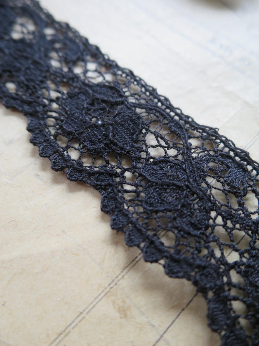 Black English Nottingham Lace- Scalloped Raised Floral Guipure- 2.7 cm