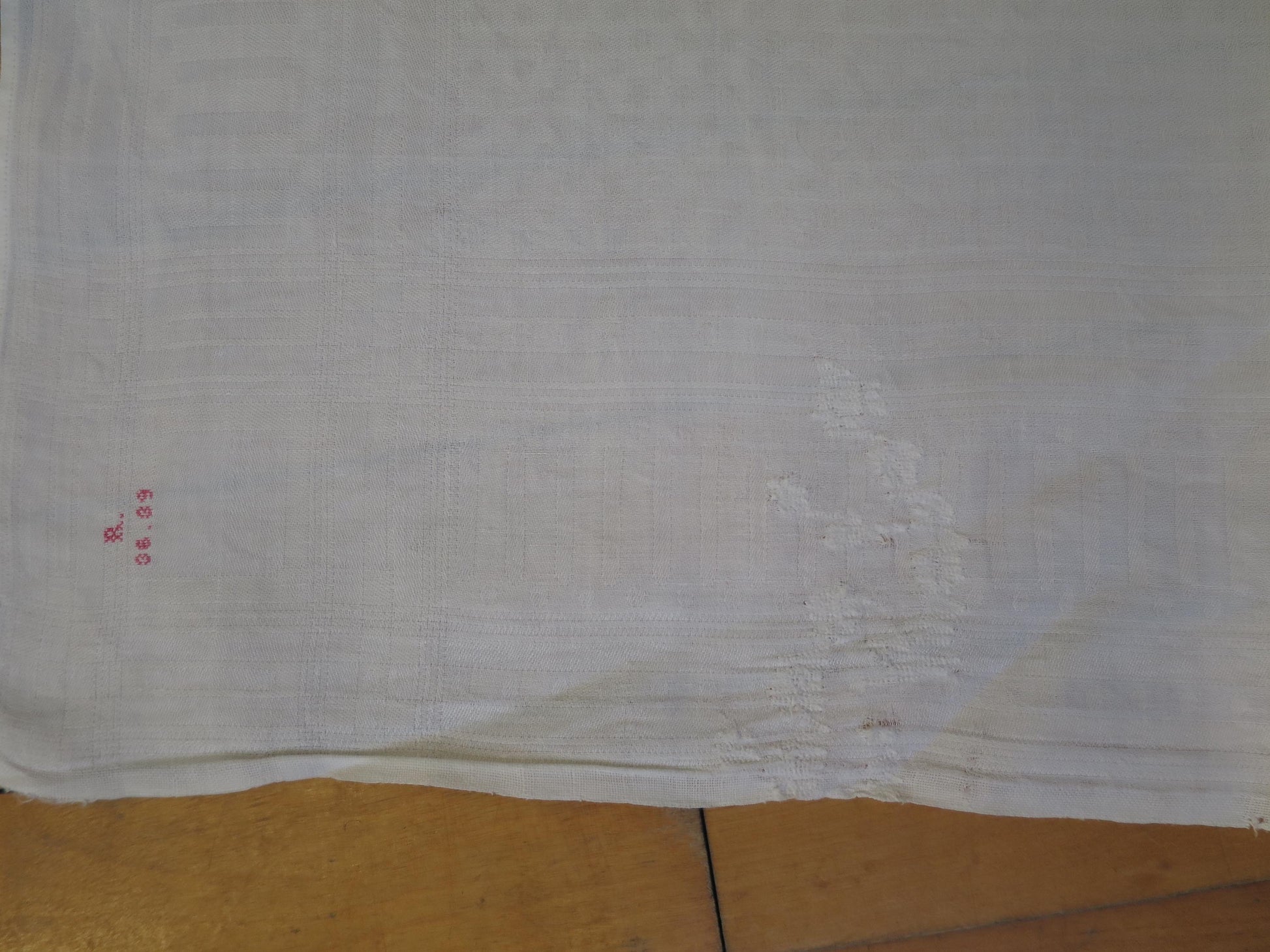 12 Antique Irish Linen Damask Napkins- Provenance