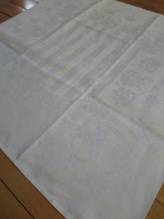 12 Antique Irish Linen Damask Napkins- Provenance