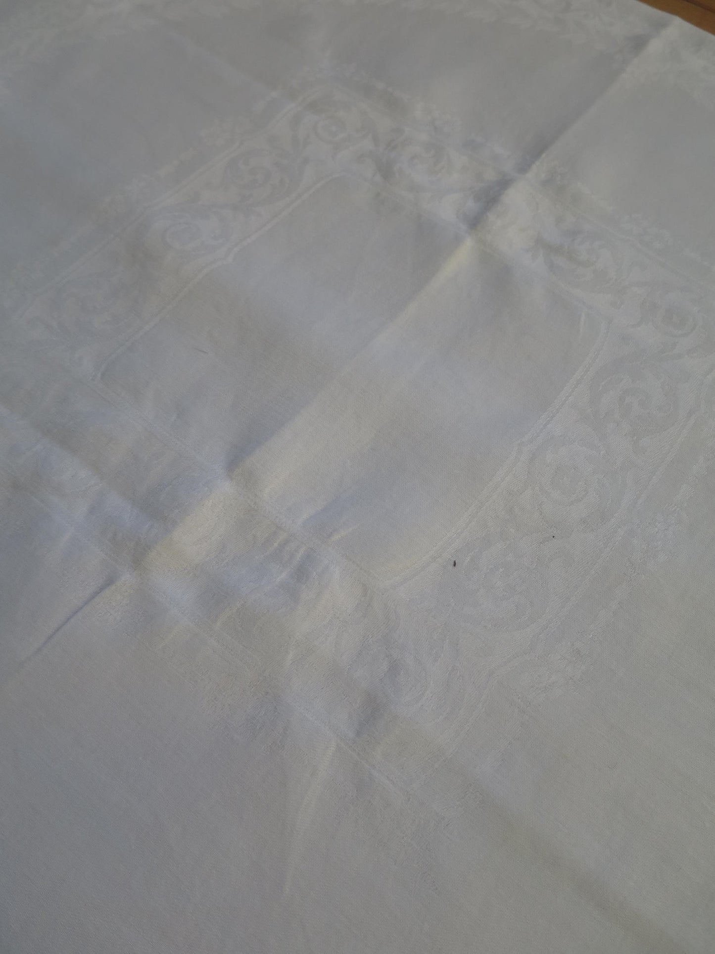 10 Vintage Irish Linen Damask Napkins- Provenance