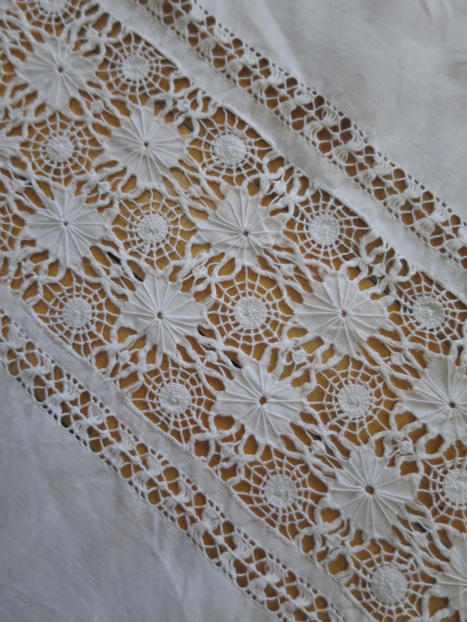 Large Antique Victorian Irish Linen Bedspread- Whitework Embroidery & Drawn Thread Work