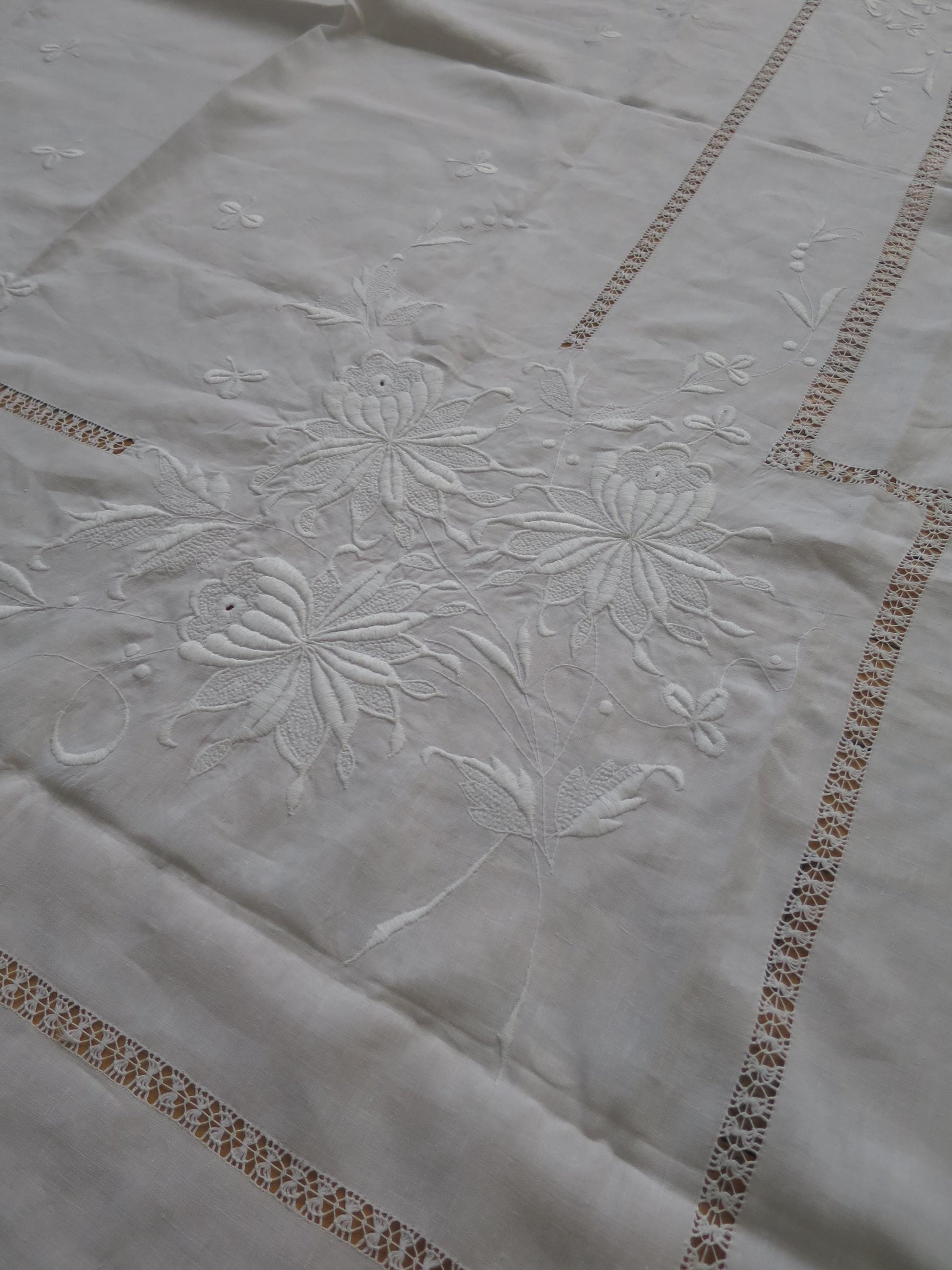 Antique Victorian Irish Linen Bedspread- Whitework Embroidery & Drawn Thread Work