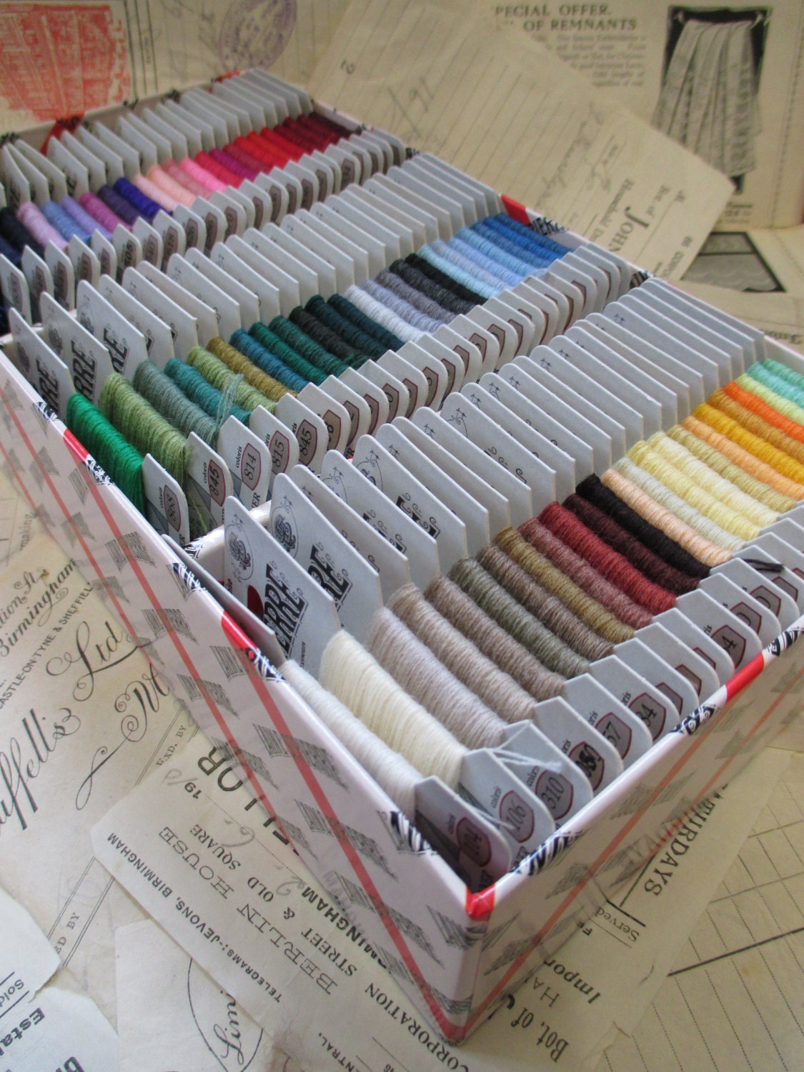 Sajou Laine St Pierre Embroidery & Darning Thread- Full Set of 96 Colours