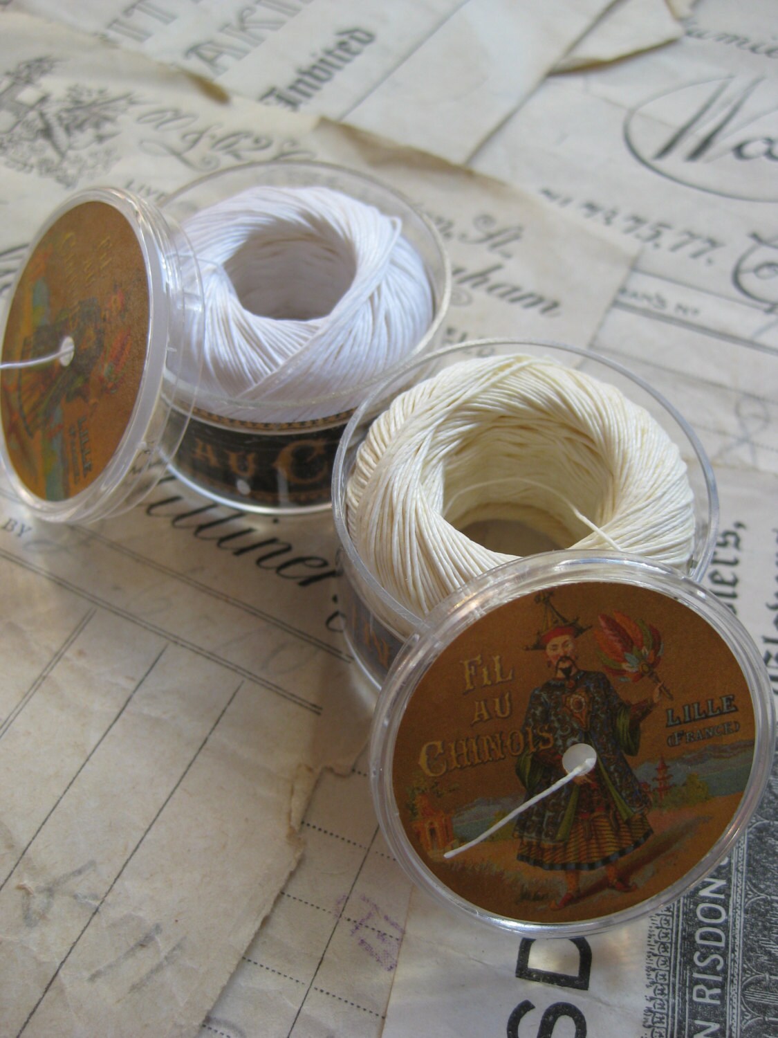 Sajou Fil au Chinois 50 Meters No.40 Twisted Waxed Linen Thread Capsules 0.5mm