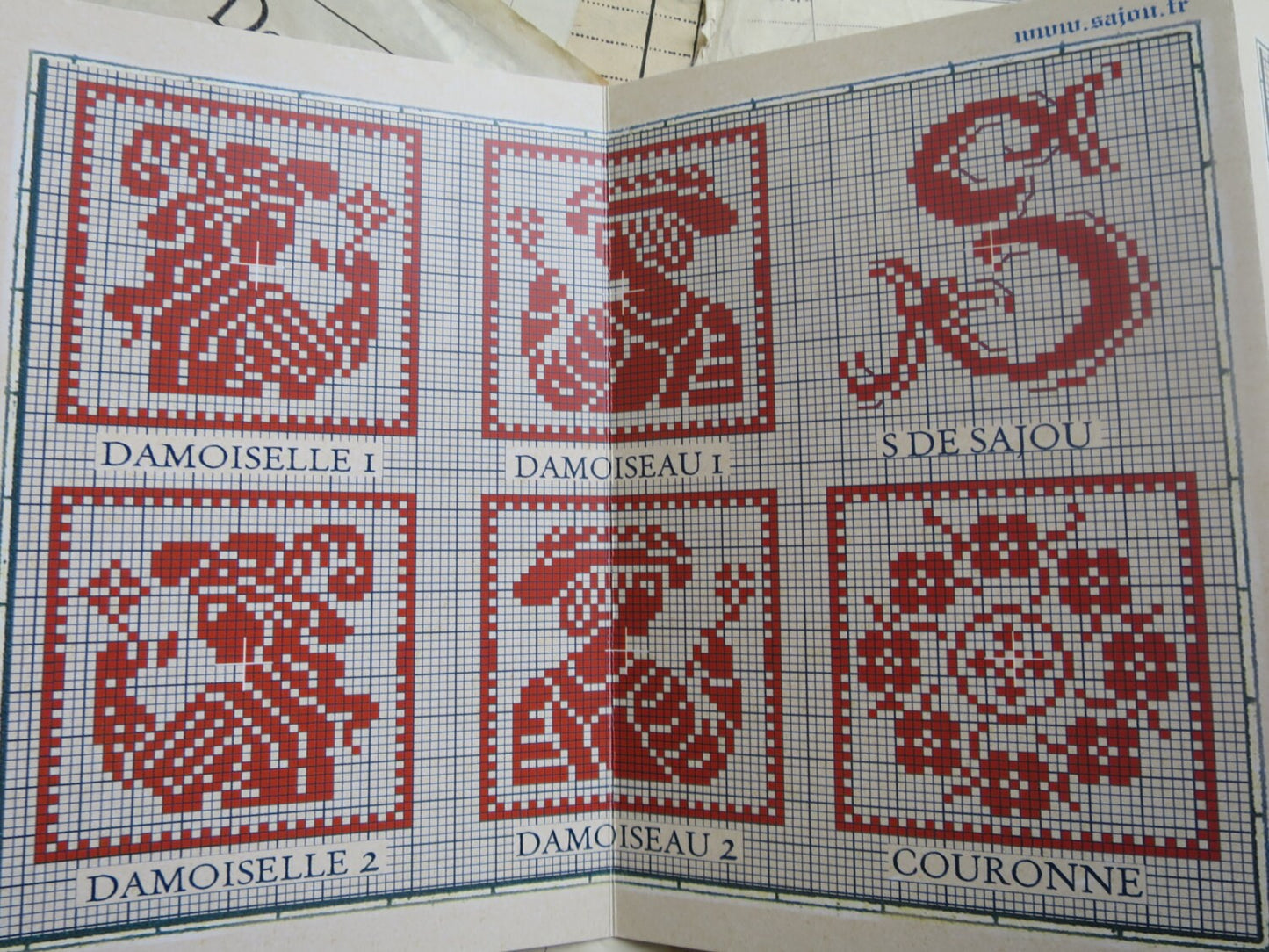 Sajou Red Cross Stitch Album 908- Traditional Motif Designs