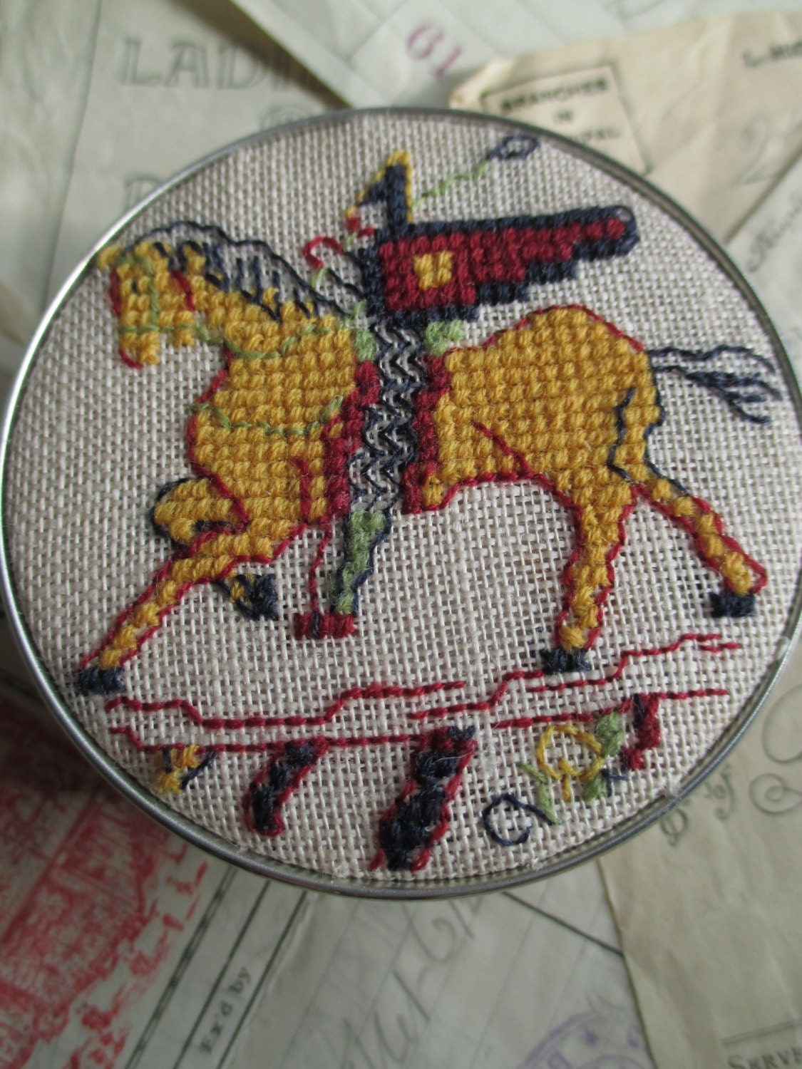 Sajou Museum & Heritage Bayeux Tapestry Cross Stitch Embroidery Kit- Norman Knight Pot